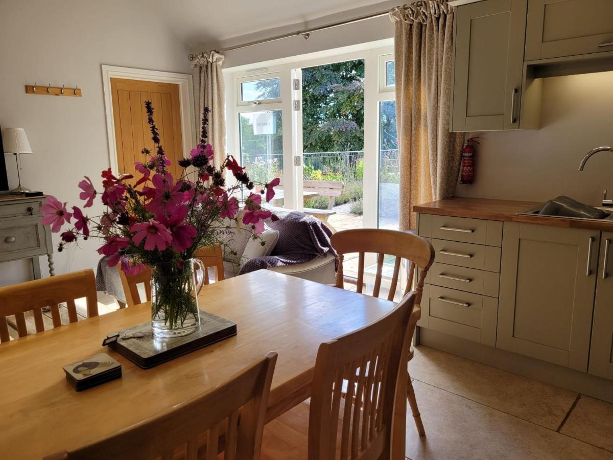 Bay Tree Cottage Accommodation Farthingstone ภายนอก รูปภาพ