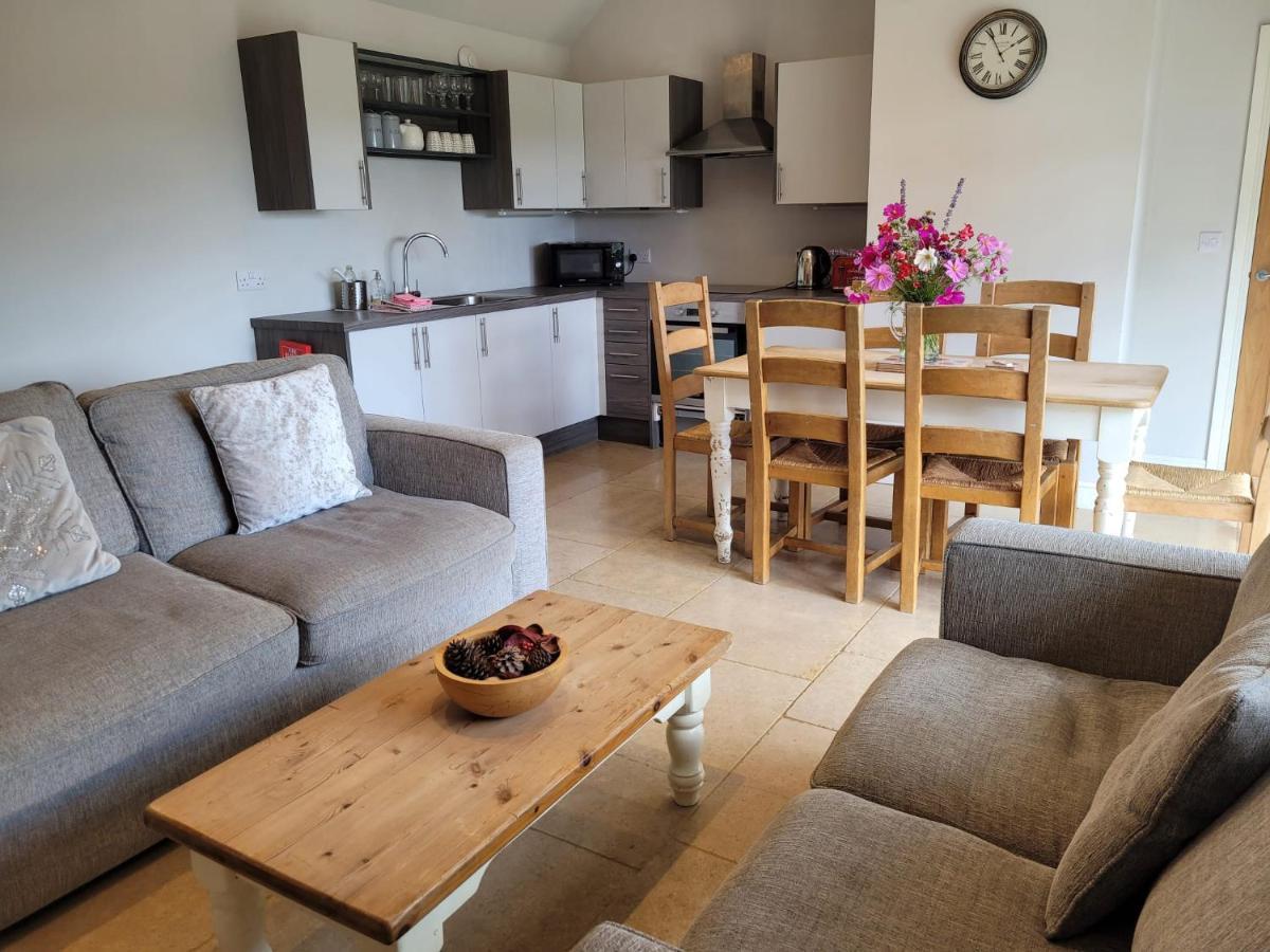 Bay Tree Cottage Accommodation Farthingstone ภายนอก รูปภาพ