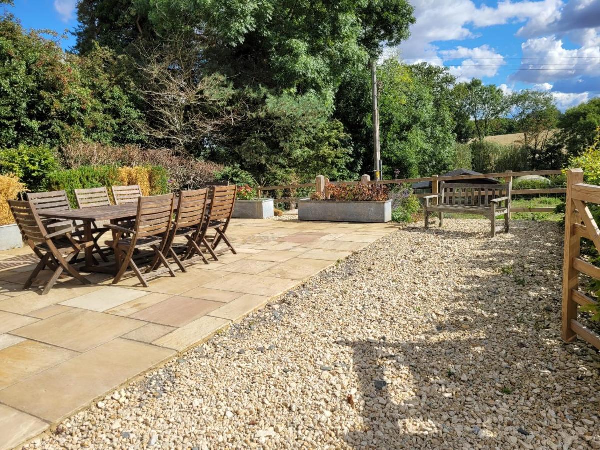 Bay Tree Cottage Accommodation Farthingstone ภายนอก รูปภาพ