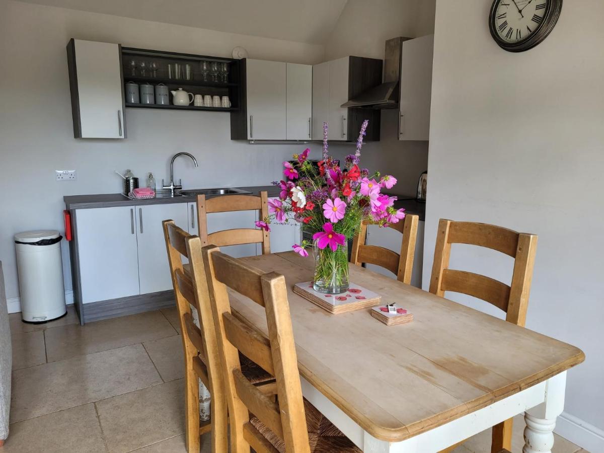 Bay Tree Cottage Accommodation Farthingstone ภายนอก รูปภาพ